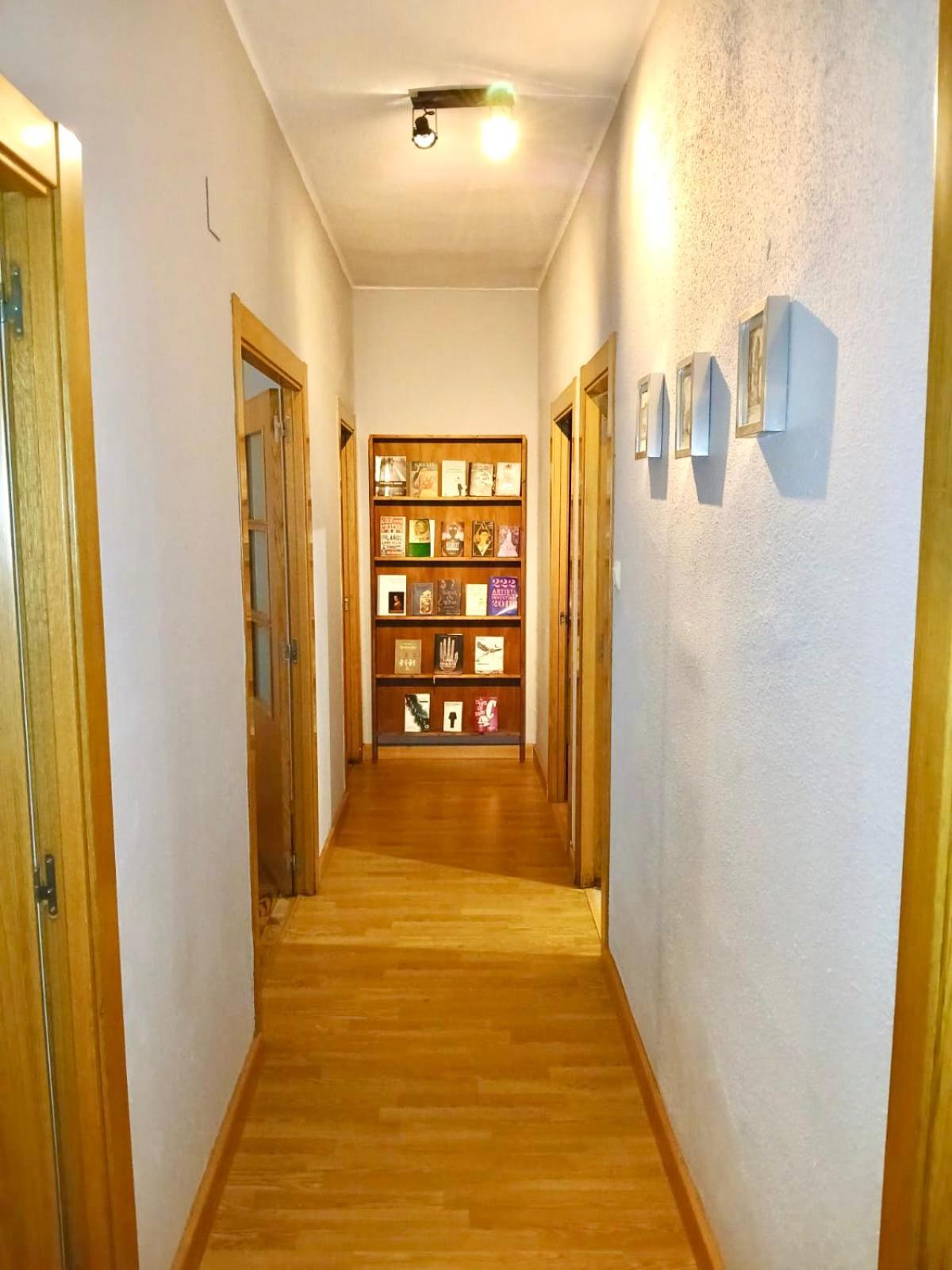 Segundo Antolin Yellow Door Понферрада Экстерьер фото